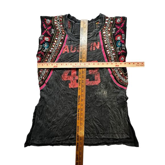 WE THE FREE Asymmetric Boho Western Top Size MEDIUM - Picture 2 of 3